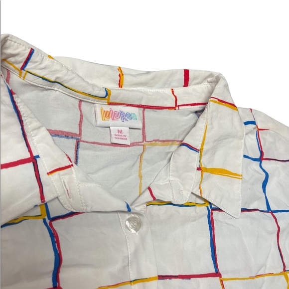 Lularoe baggie button down.       B2 - Picture 3 of 6